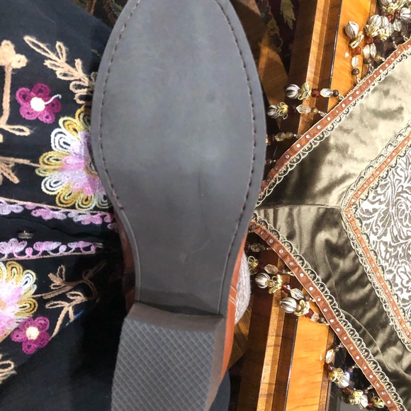 NWT Peruvian leather and Wool Boots size7 - Picture 6 of 8